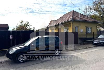 Casă individuală cu 2 camere cu Canalizare în Cetate - 1