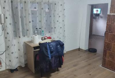 Casă cu 3 camere în Podu Turcului - 5