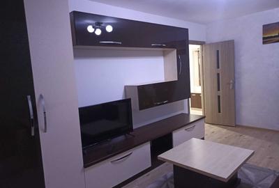 Apartament cu 2 camere decomandat în Canta