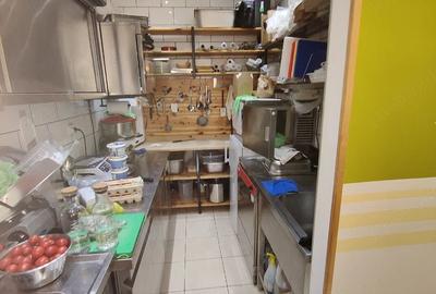 Spațiu comercial, de 47 mp, în Casa de Cultură