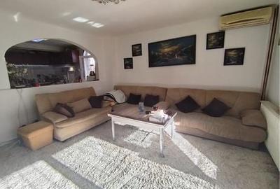 Apartament cu 3 camere decomandat în Central - 3