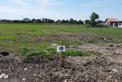 Teren de 541.82 mp, în Săcălaz