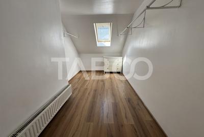 Spațiu comercial, de 220 mp, în Central - 15