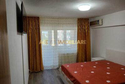 Apartament cu 3 camere decomandat, mobilat în P-ța Unirii - 2