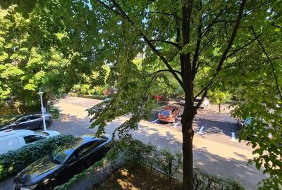 Apartament cu 4 camere decomandat în Vitan - 9