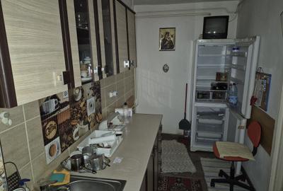 Apartament cu 2 camere decomandat în George Enescu
