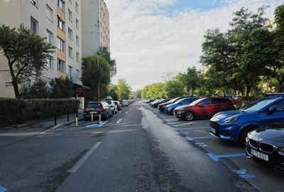 Apartament cu 3 camere circular în Astra - 1
