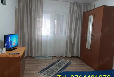 Garsonieră decomandată în Central - 4