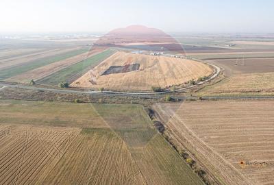 Teren agricol intravilan de 39016 mp, în Exterior Nord - 11