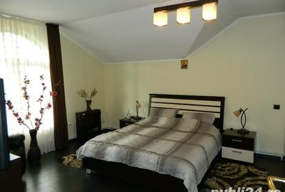Casă cu 7 camere în Voroneț - 1