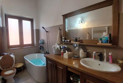 Apartament cu 4 camere în Barițiu - 8