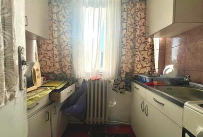 Apartament cu 2 camere decomandat, mobilat în Sud - 3