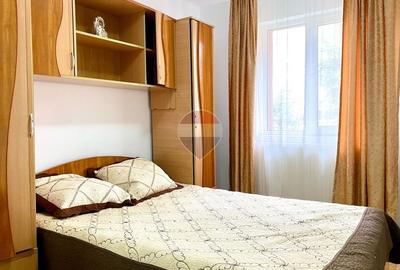 Apartament cu 2 camere decomandat, mobilat în Cetate