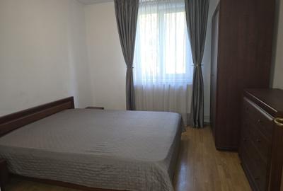 Apartament cu 2 camere semidecomandat în Trivale