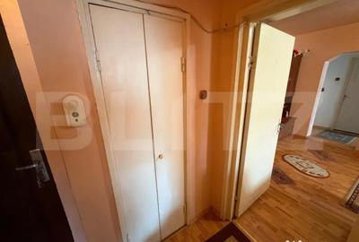 Apartament cu 2 camere semidecomandat, mobilat în Micro 4 - 9