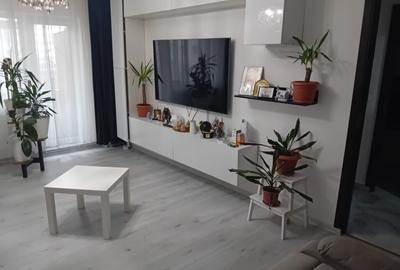 Apartament cu 2 camere decomandat în Titan - 2