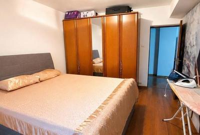 Apartament cu 3 camere semidecomandat în Craiovița Nouă - 5