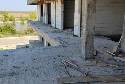 Duplex cu 10 camere cu Canalizare în Năvodari - 15