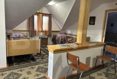 Casă cu 4 camere cu Teren 500 Mp în Central