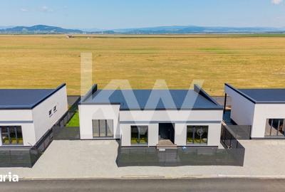 Casă cu 4 camere cu Teren 333 Mp în Dârste