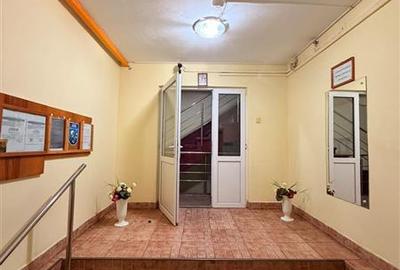 Apartament cu 3 camere decomandat, mobilat în Astra - 2