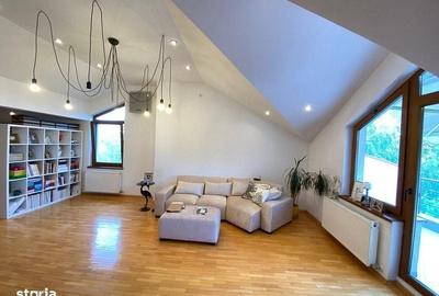 Casă cu 4 camere cu Teren 410 Mp în Central