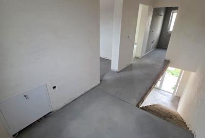 Casă cu 3 camere cu Teren 260 Mp în Bercu Roșu - 13