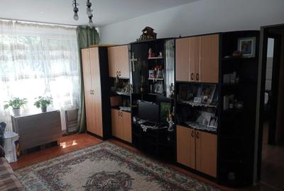 Apartament cu 4 camere semidecomandat în Micro 16 - 5