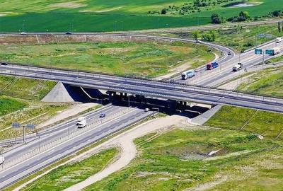 Teren de 300000 mp, în Vânătorii Mici - 11