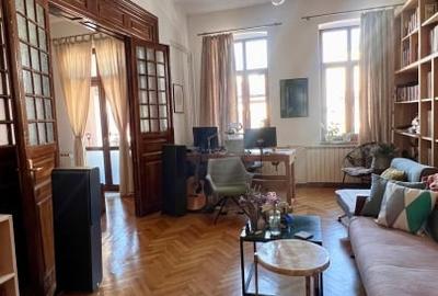 Apartament cu 5 camere decomandat, mobilat în Eminescu
