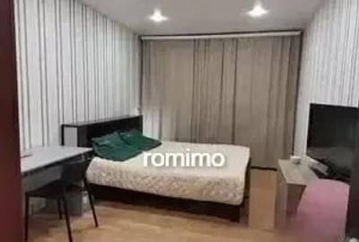 Garsonieră decomandată în Titan