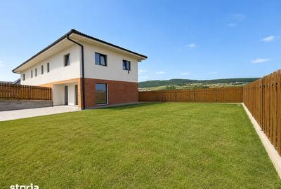 Casă cu 4 camere cu Teren 340 Mp în Chinteni