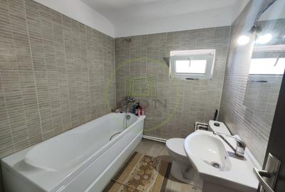 Casă individuală cu 5 camere cu Teren 432 Mp în Malu Mare - 9