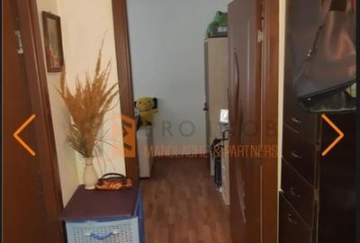 Garsonieră decomandată în Central