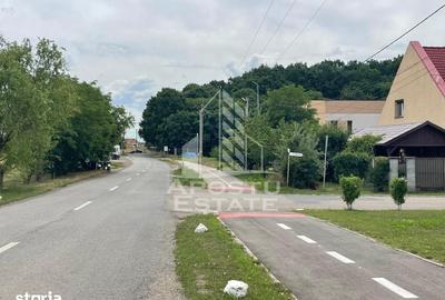 Teren de 707 mp, în Central