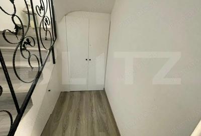 Casă cu 3 camere cu Teren 429 Mp în Central
