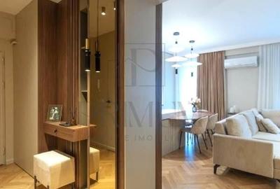 Apartament cu 3 camere decomandat în Dumbrăvița