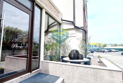 Apartament cu 3 camere semidecomandat, mobilat în Dămăroaia
