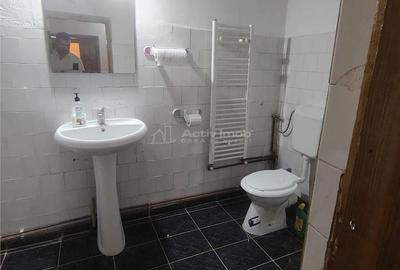 Casă cu 3 camere în Central
