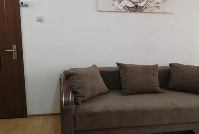 Apartament cu 2 camere semidecomandat, mobilat în Păcurari