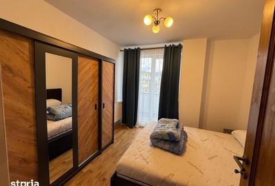 Apartament cu 3 camere semidecomandat în Mărăști