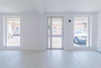 Spațiu comercial, de 64 mp, în Centrul Istoric