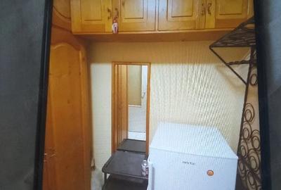 Garsonieră decomandată în Rogerius