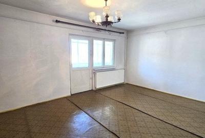 Apartament cu 2 camere decomandat în Rogerius