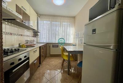 Apartament cu 2 camere semidecomandat, mobilat în Cornișa - 3