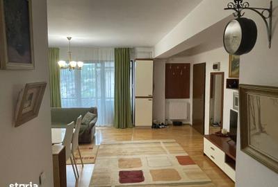 Apartament cu 3 camere decomandat în Bucium