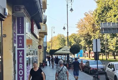 Garsonieră decomandată în Central