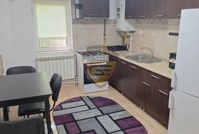 Apartament cu 2 camere semidecomandat, mobilat în Tomis Nord