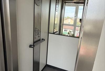 Apartament cu 3 camere decomandat în Central - 1