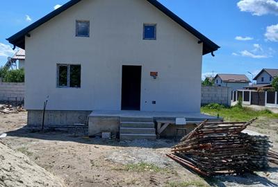 Casă cu 4 camere în Buturugeni - 15